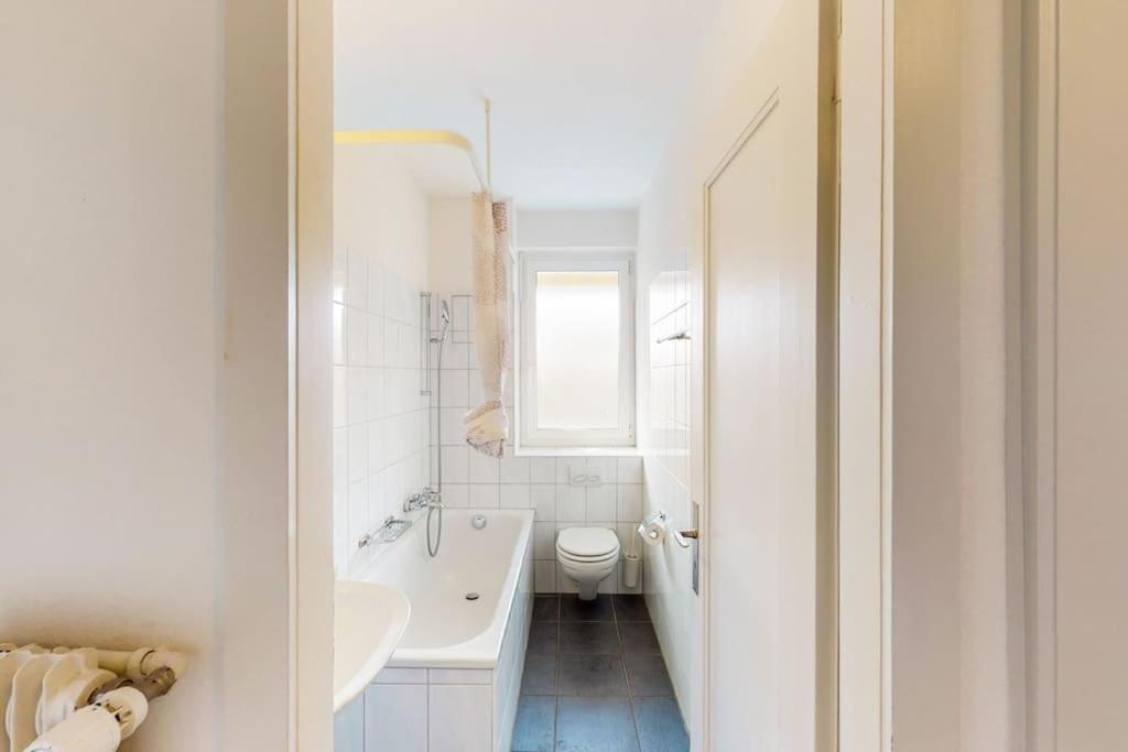 Very Spacious Studio In City Center - Parkview 4 チューリッヒ エクステリア 写真