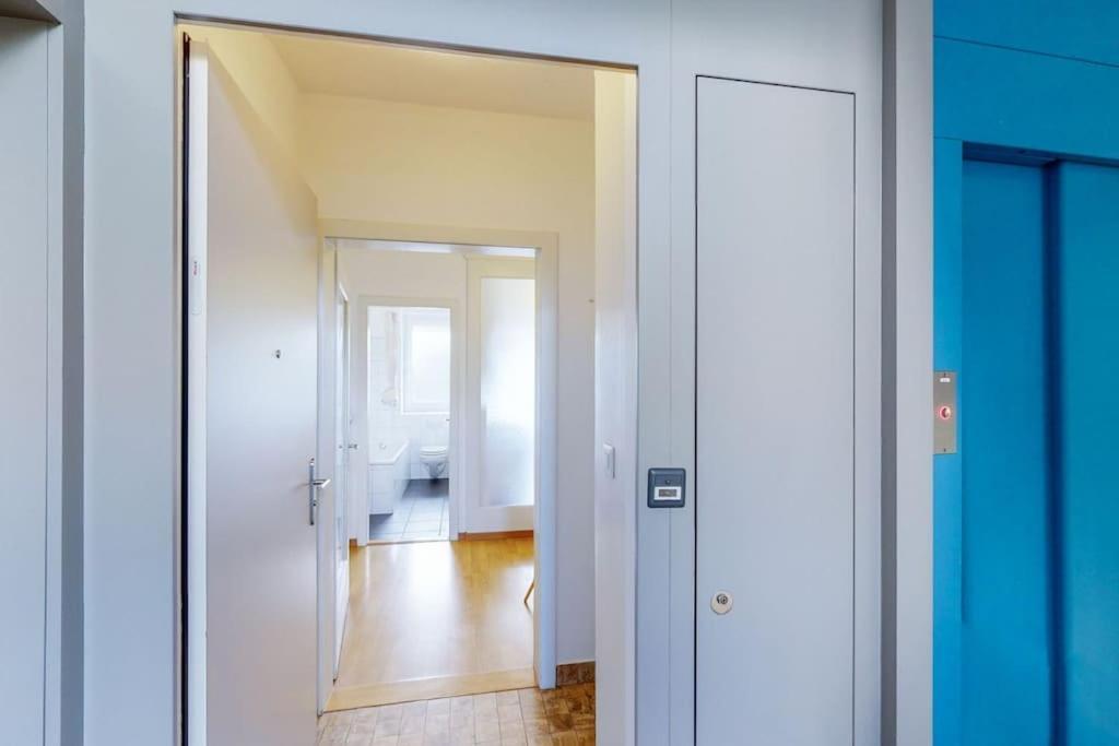 Very Spacious Studio In City Center - Parkview 4 チューリッヒ エクステリア 写真