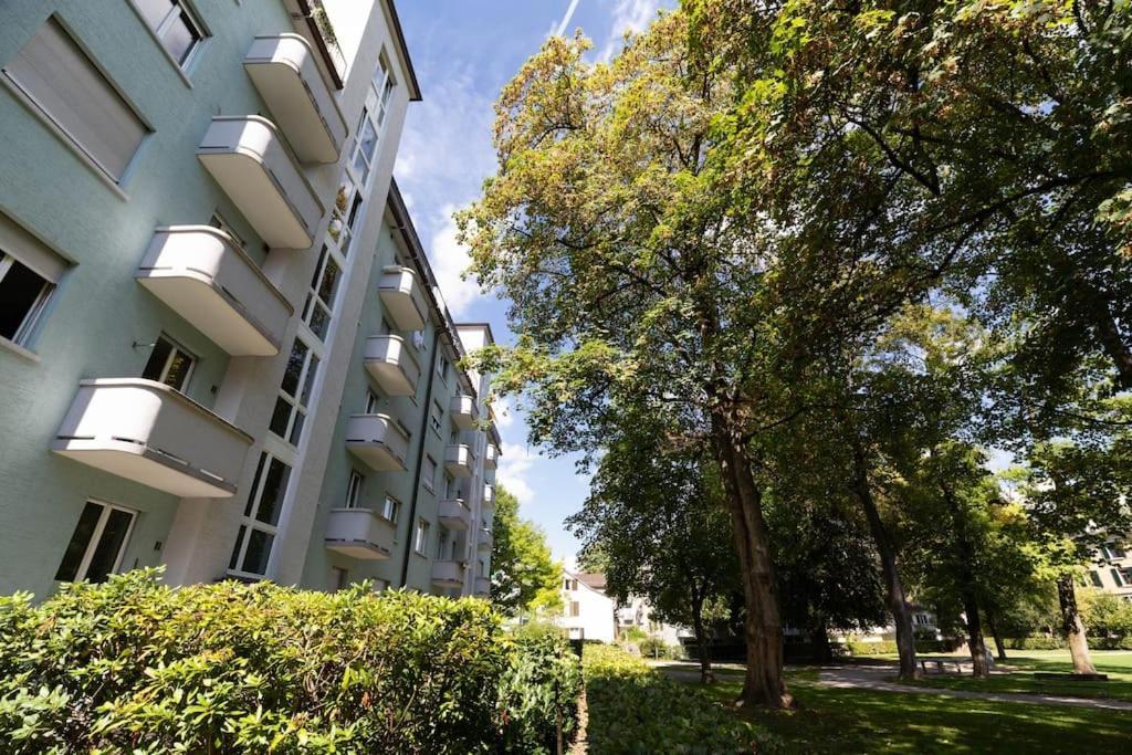 Very Spacious Studio In City Center - Parkview 4 チューリッヒ エクステリア 写真