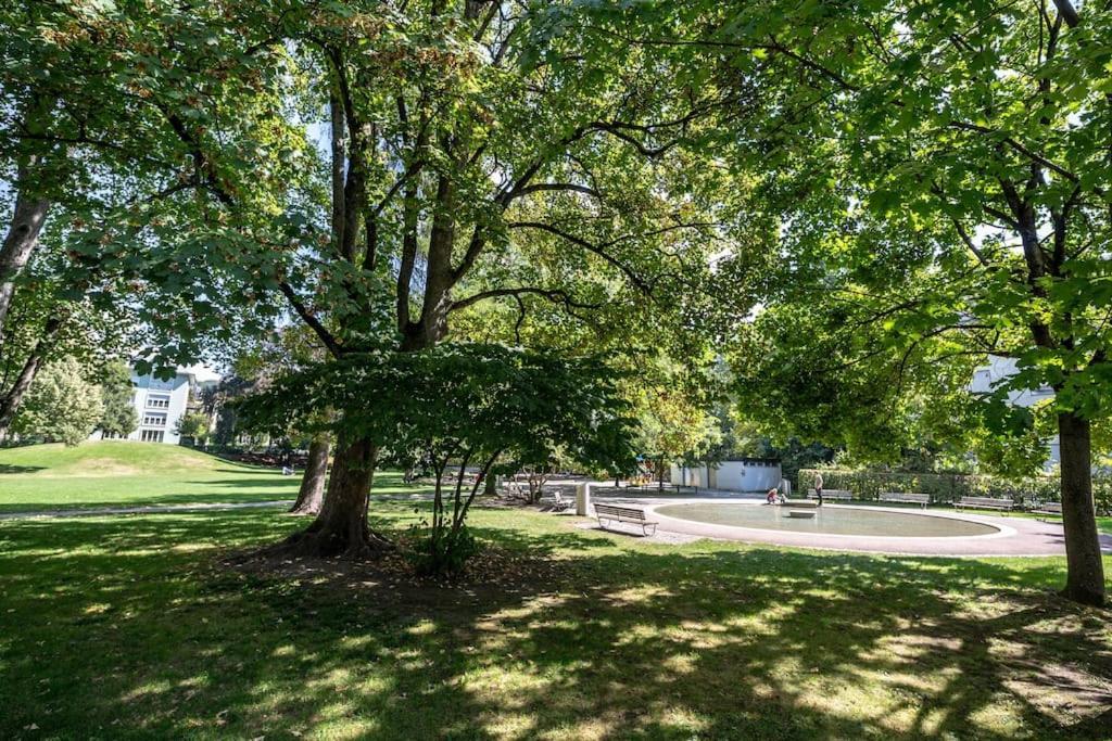 Very Spacious Studio In City Center - Parkview 4 チューリッヒ エクステリア 写真